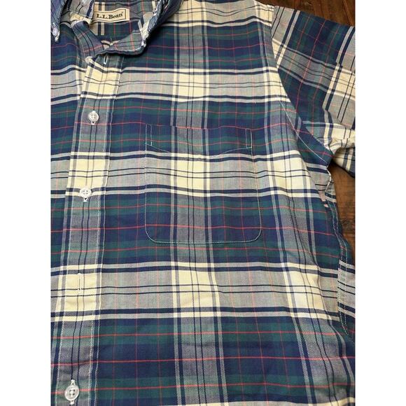 LL bean Men’s Flannel Button Up Shirt Plaid Size 15 - 32 - Picture 2 of 6